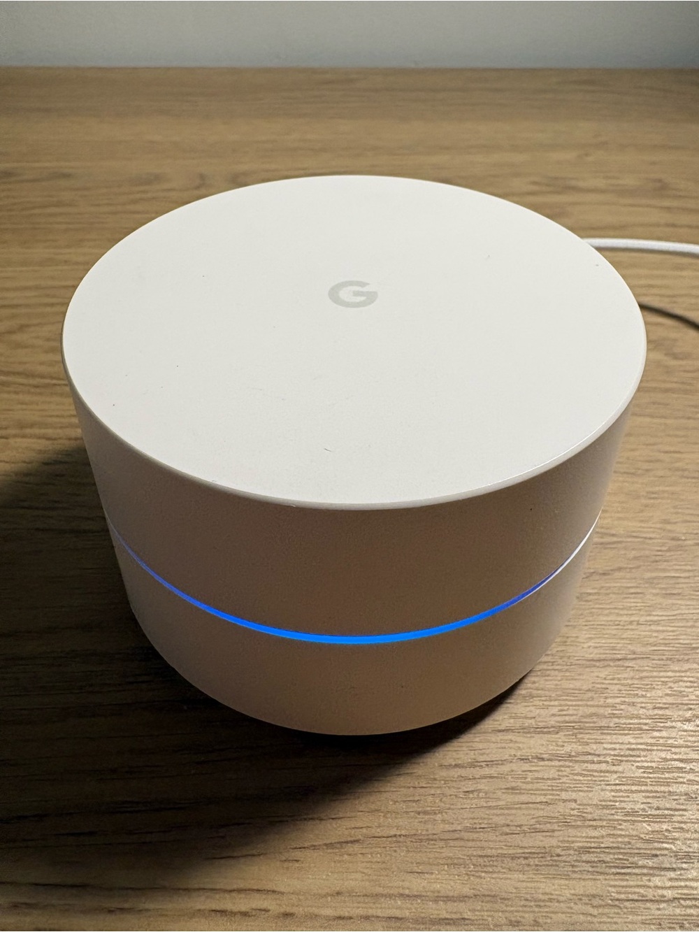 google Wi‑Fi/Nest Router - White with Blue LED Accent